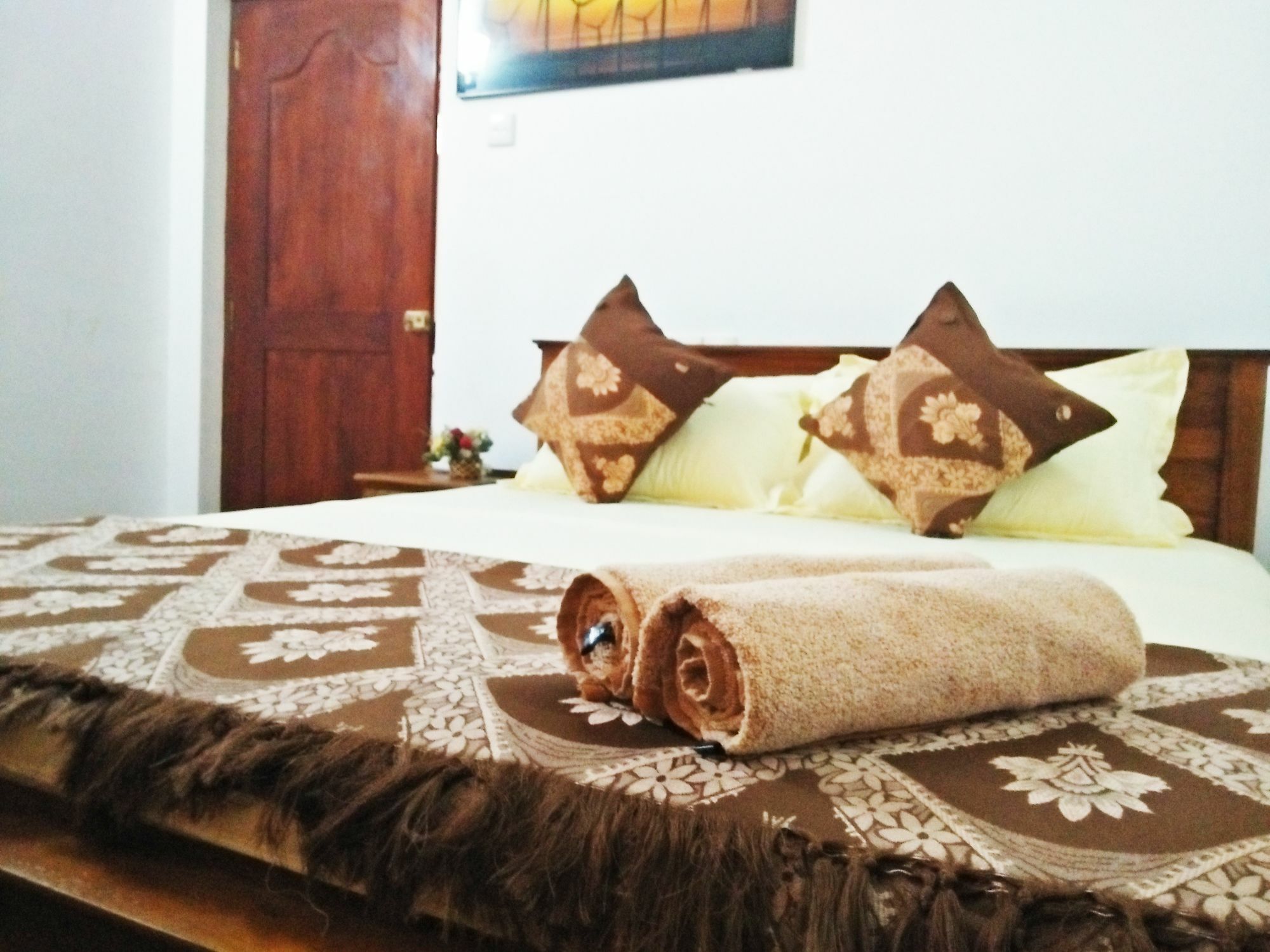 Ruslanka Homestay Ettukala Exterior photo